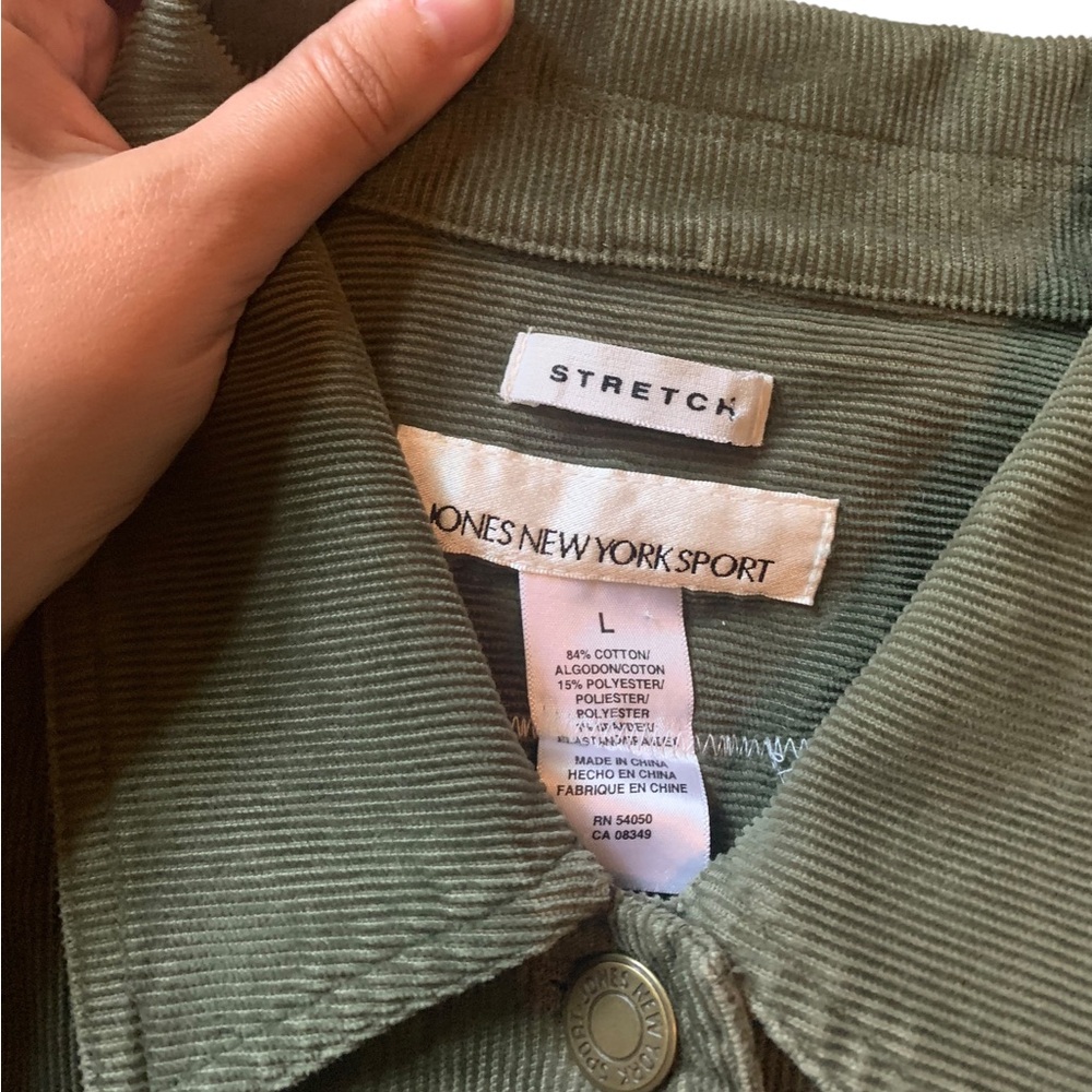 Upcycled Olive green corduroy jacket by Jones New York size L - Picture 4 of 4